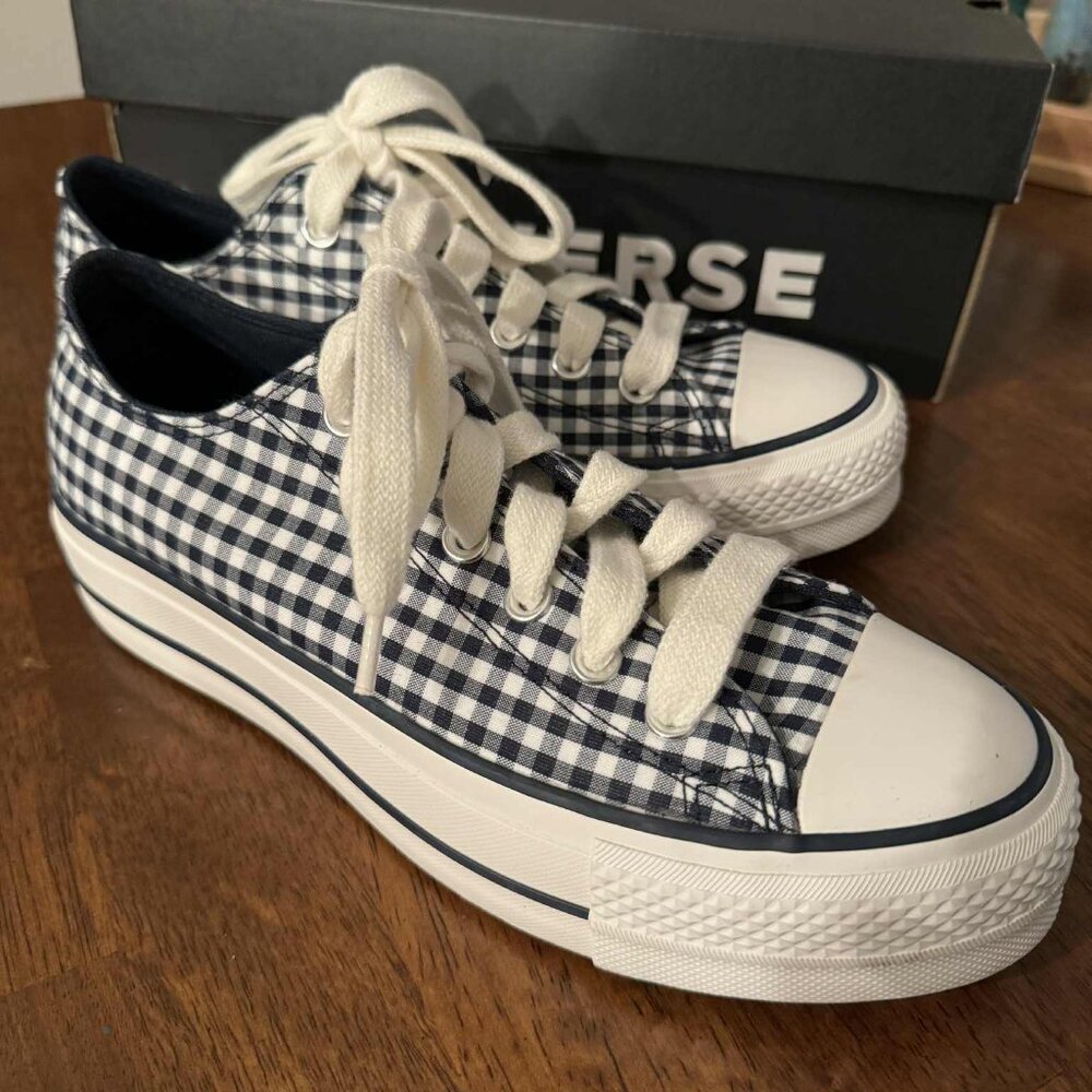 Converse Platform Tennis Shoes - Blue Gingham (US Wms Size 8)